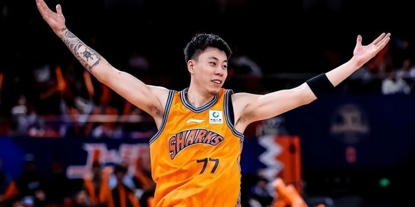 开云体育下载-23+9+6！中国锋霸崛起！改掉这3点，可比肩朱芳雨、丁彦雨航