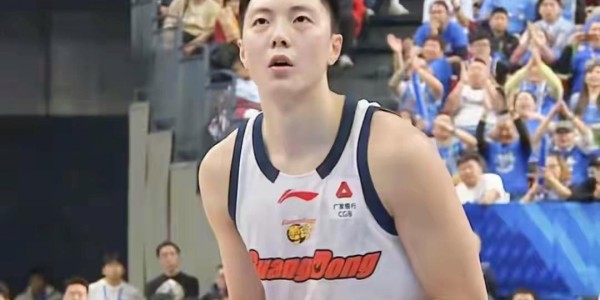 开云体育app-奎因38分11篮板 CBA广东86-99不敌山东 珀塞尔24分